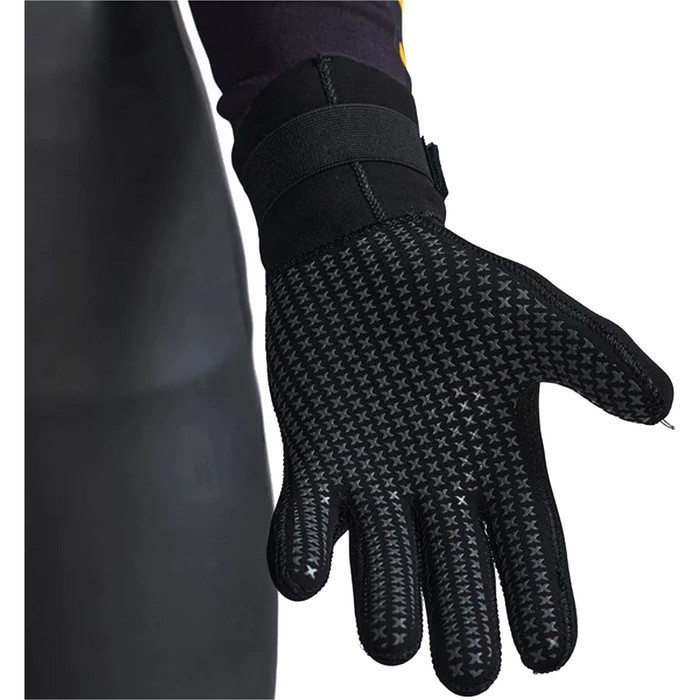 2024 2XU Propel Neoprene Gloves UW7022h - Black / Ambition